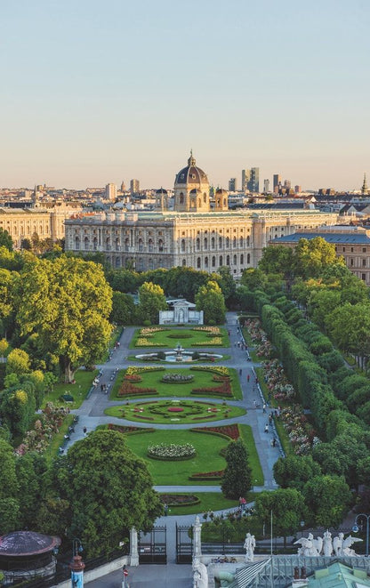 Prague & Vienna – 7 Days of European Charm